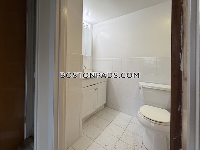 Melrose - $1,850+ /mo