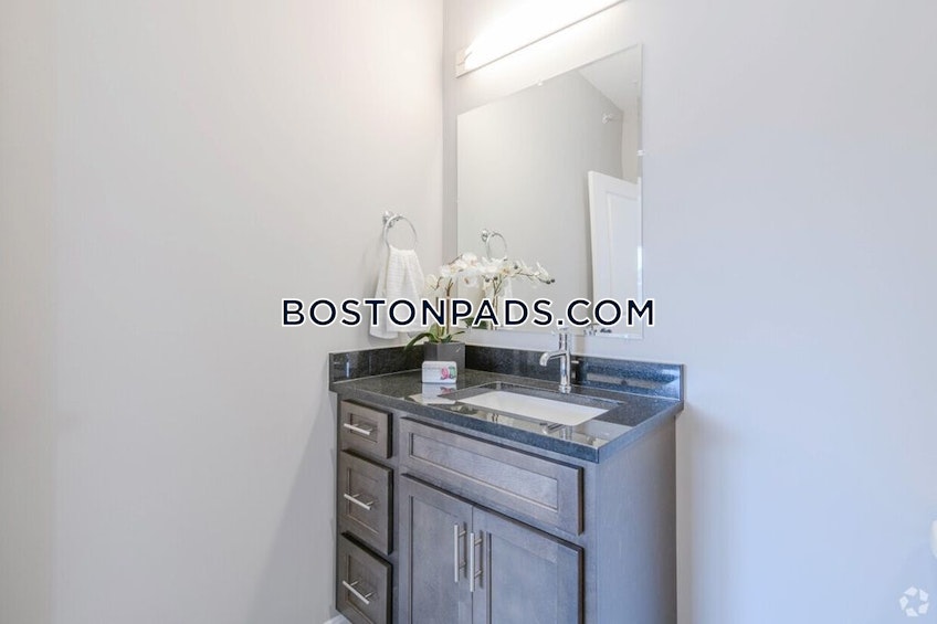 Boylston - $2,850+ /month