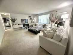 Green Island Boulevard/>, Worcester