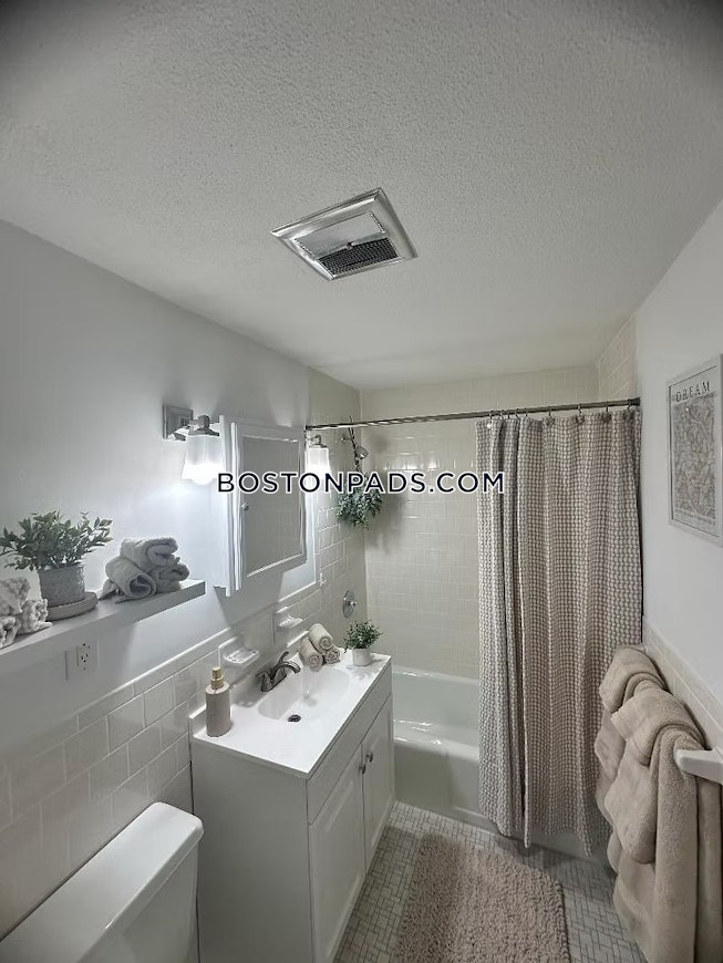 Worcester - $1,699+ /mo