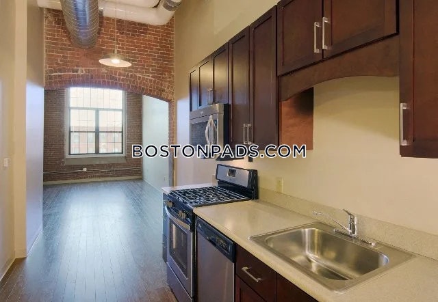 Worcester - 2 Beds, 1.5 Baths