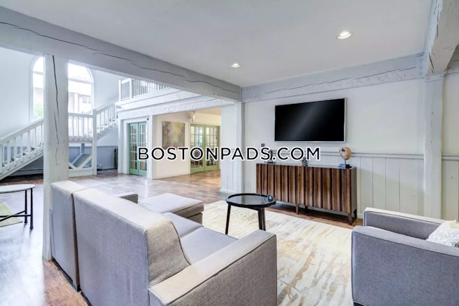 Worcester - $1,700+ /mo