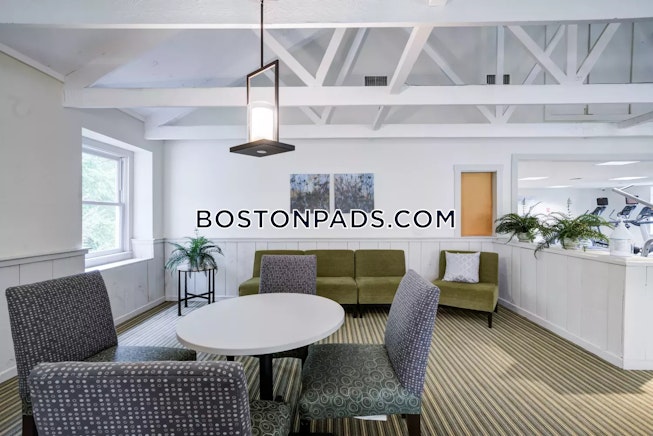 Worcester - $1,700+ /mo