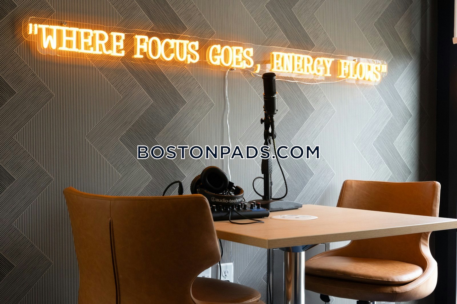 Marlborough - 1 Beds, 1 Baths