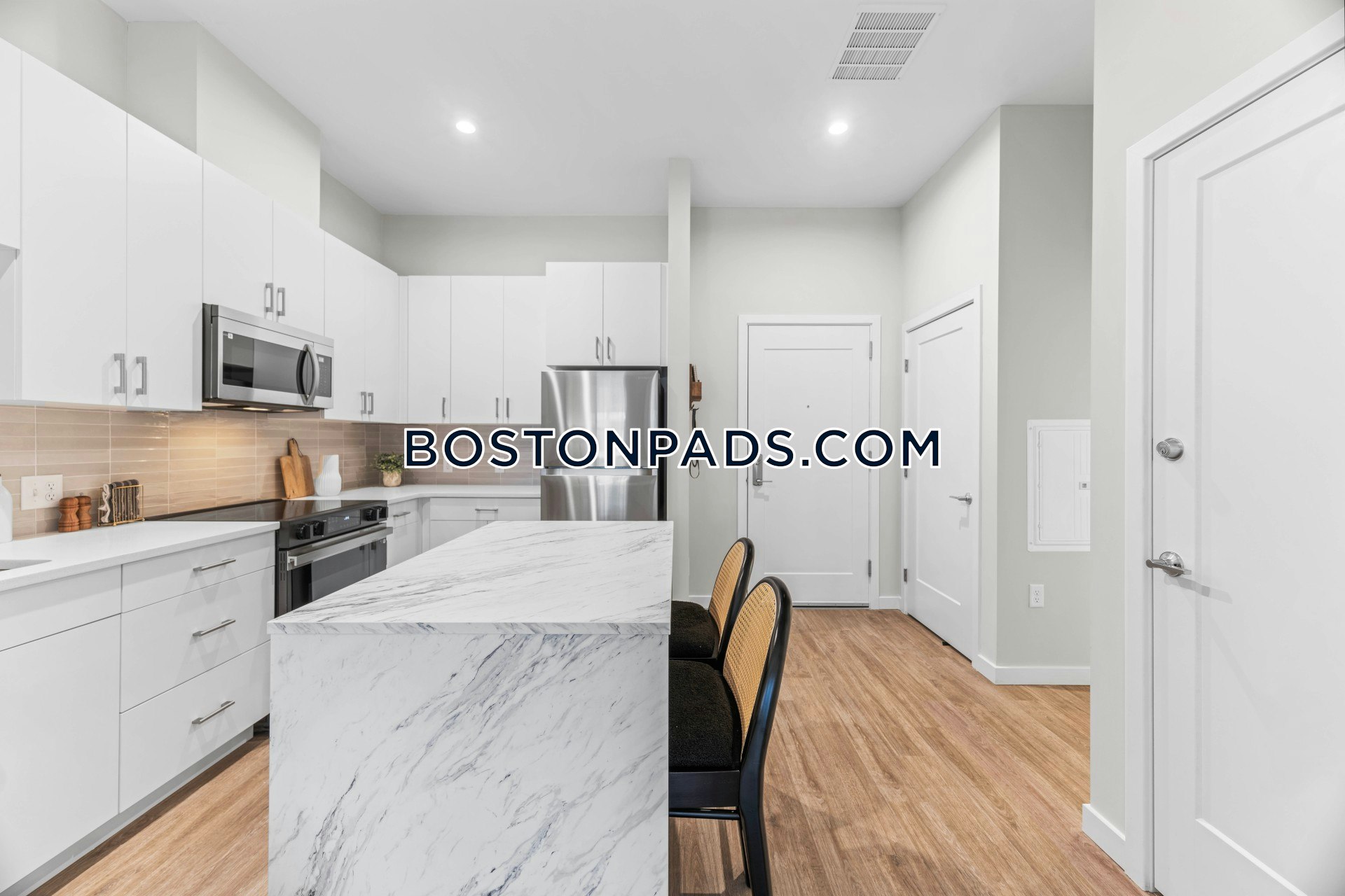 Marlborough - 1 Beds, 1 Baths