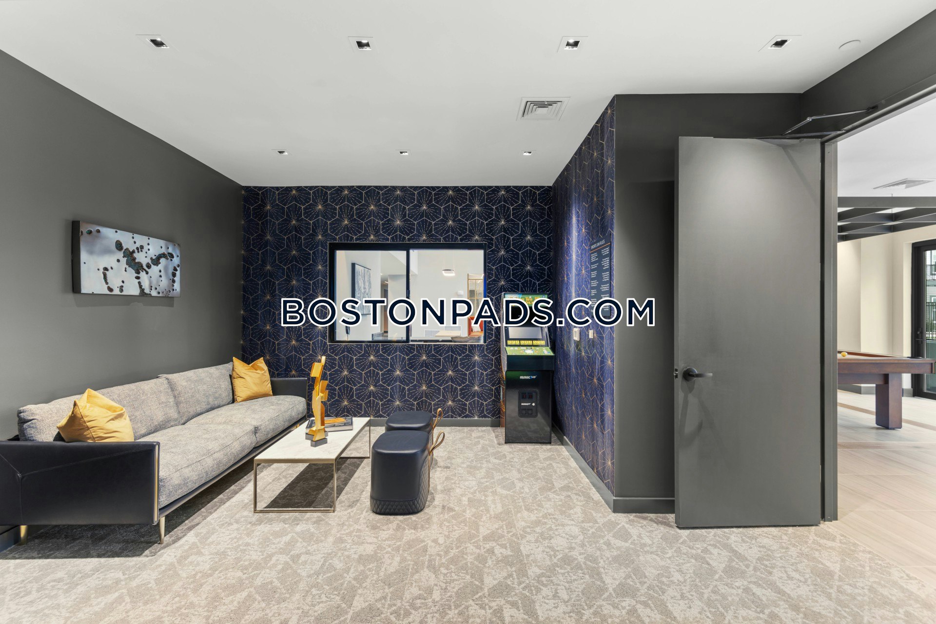 Marlborough - 1 Beds, 1 Baths