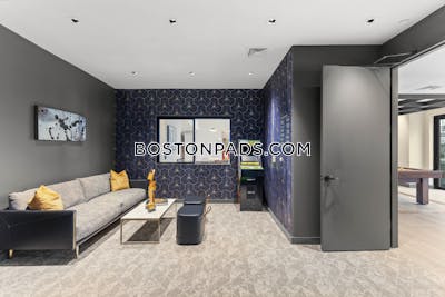 Marlborough 3 bedroom 2 baths Luxury in Marlborough - $4,228 No Fee