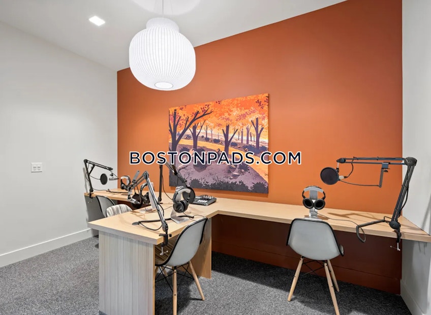 Marlborough - $2,283+ /month