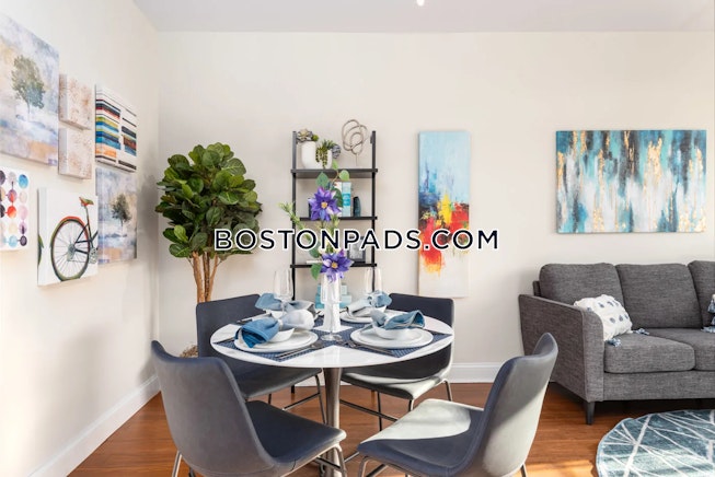 Chelsea - $2,530+ /mo