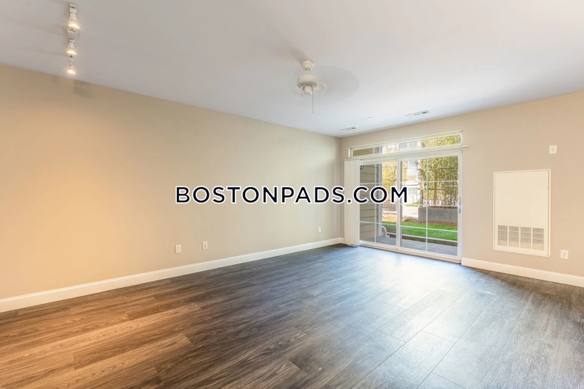 Chelsea - $2,082+ /month