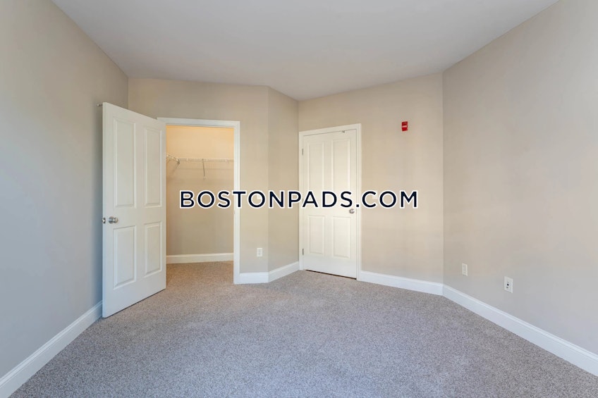 Chelsea - $3,567+ /month