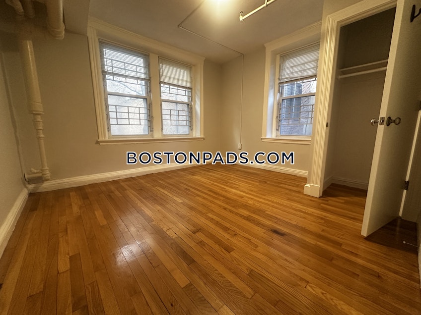 Boston - $3,000+ /month