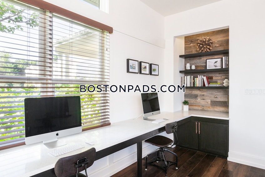 Pembroke - $2,131+ /month