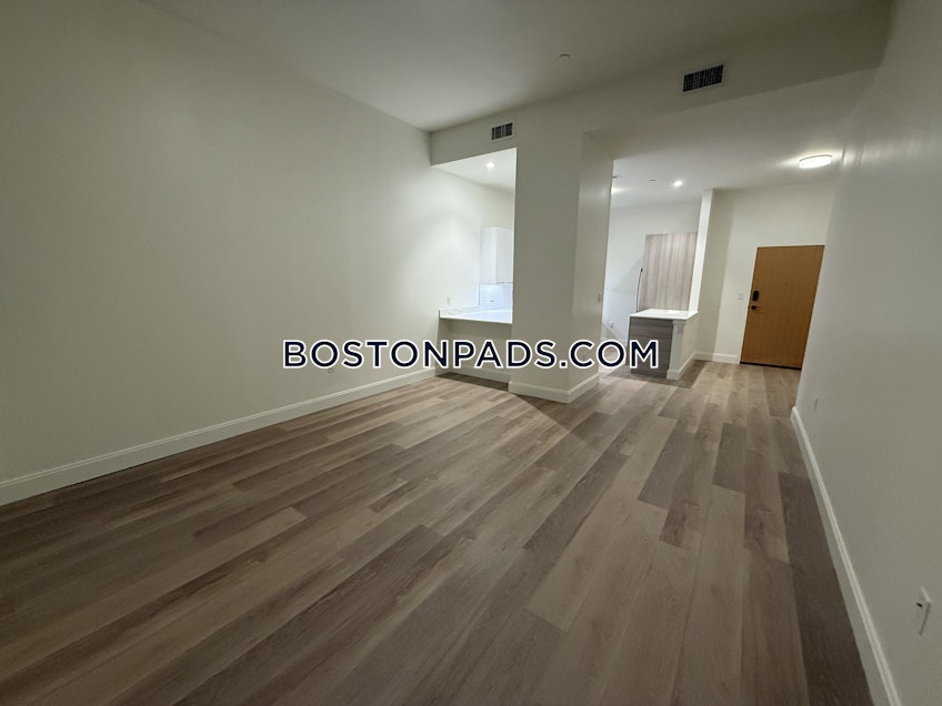 Boston - $3,750+ /month