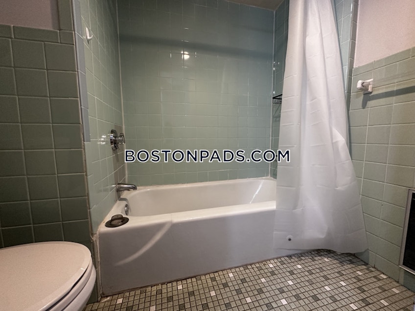 Boston - $2,150+ /month