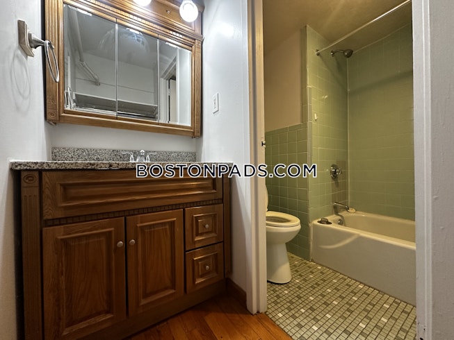 Boston - $2,150+ /mo