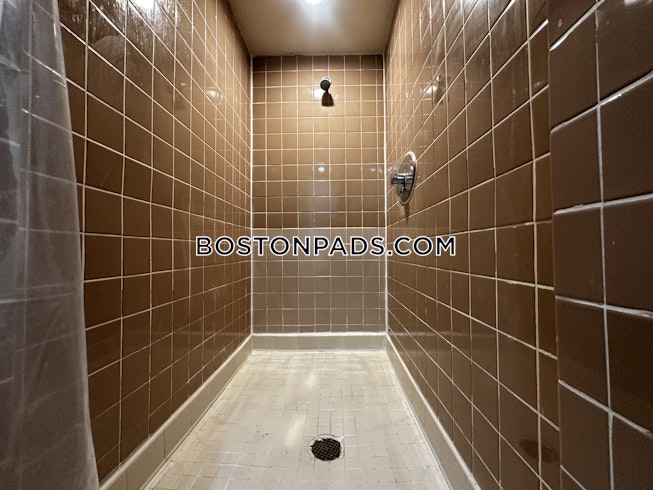 Boston - $3,700+ /mo