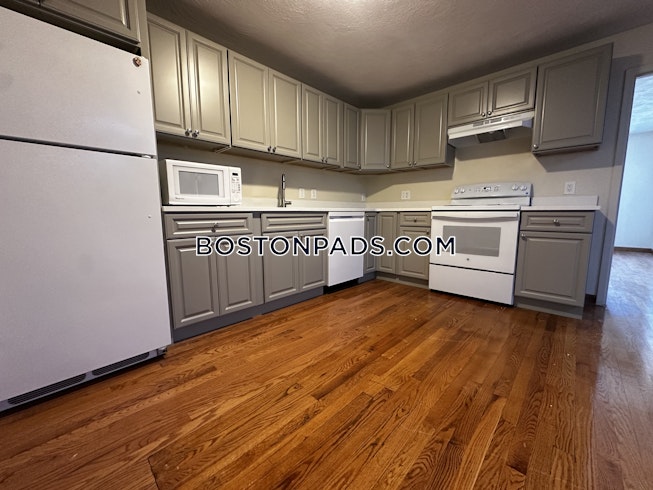 Boston - $3,500+ /mo