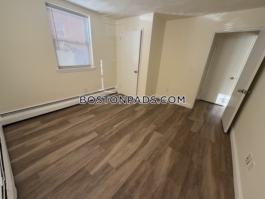 Lowell - $1,750+ /month