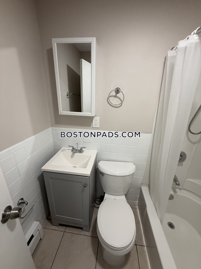Lowell - $1,925+ /month