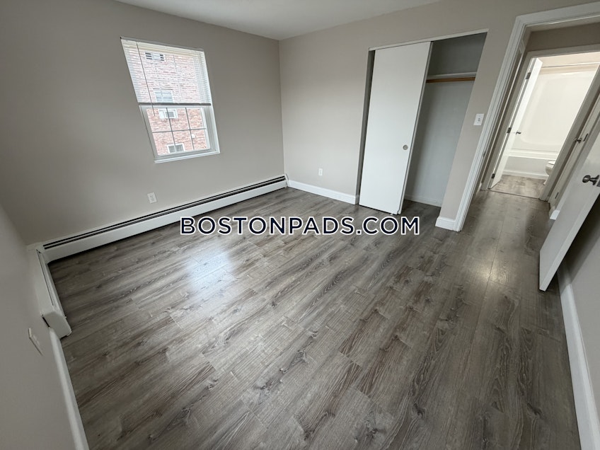 Lowell - $2,150+ /month