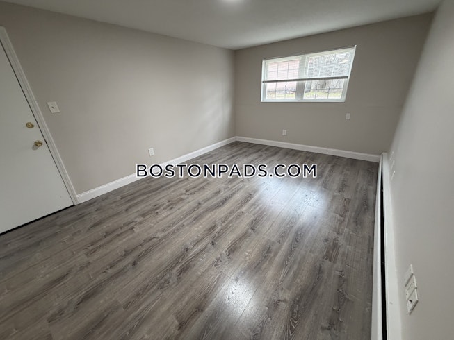 Lowell - $2,150+ /mo