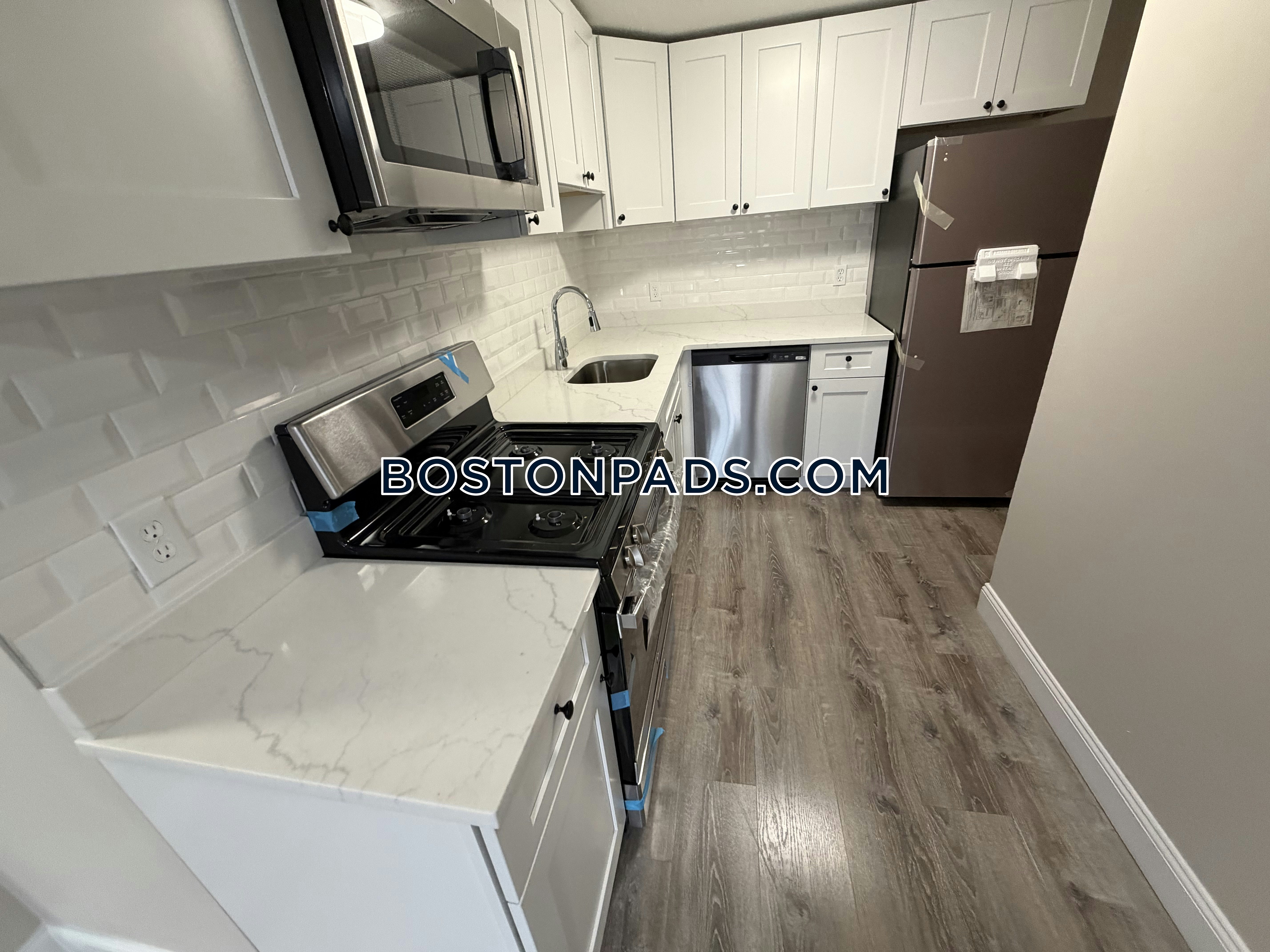 Lowell, MA - 2 Beds, 1 Bath - $2,150 - ID#8022507