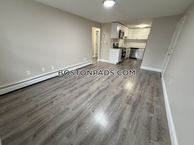 Lowell - $2,150+ /mo