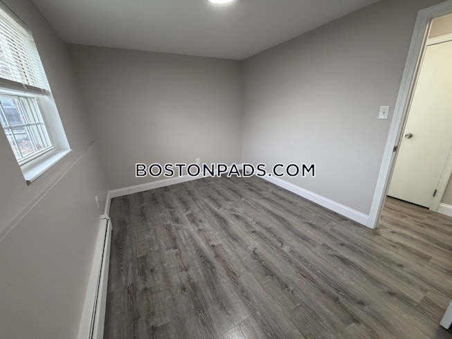 Lowell - $2,150+ /mo