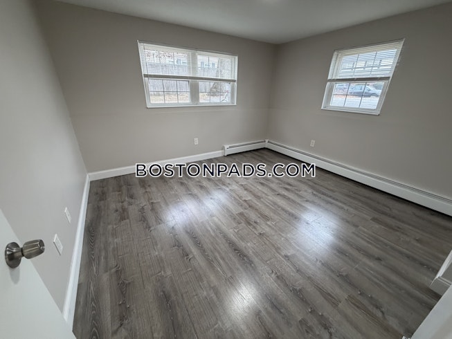 Lowell - $2,150+ /mo