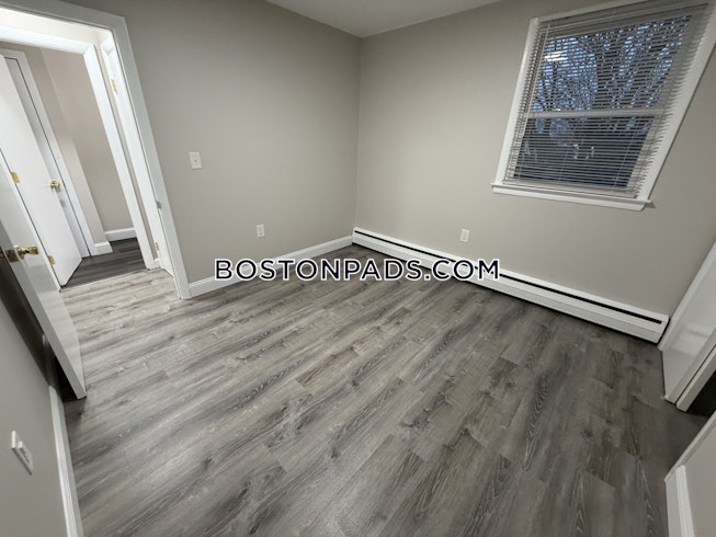 Lowell - $1,950+ /mo