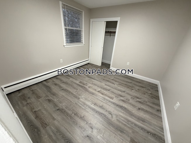 Lowell - $1,950+ /mo