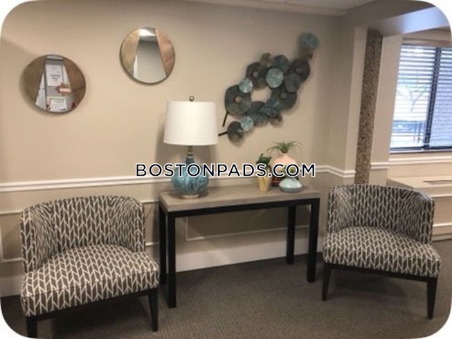 Worcester - $2,100+ /mo