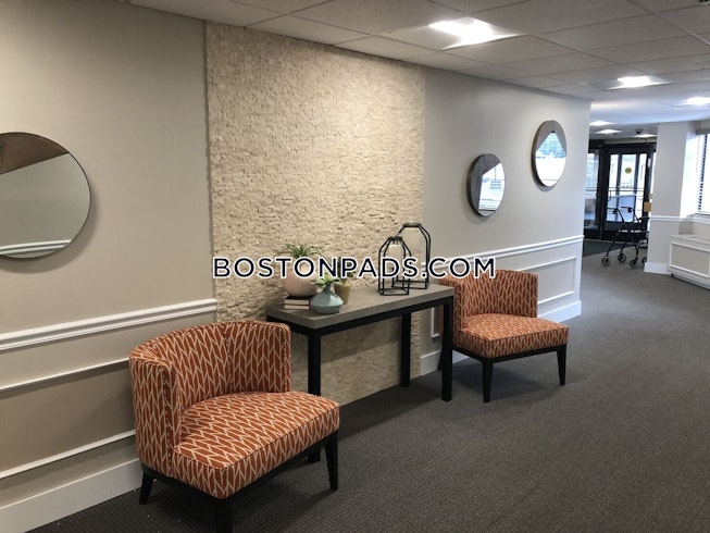 Worcester - $2,100+ /mo