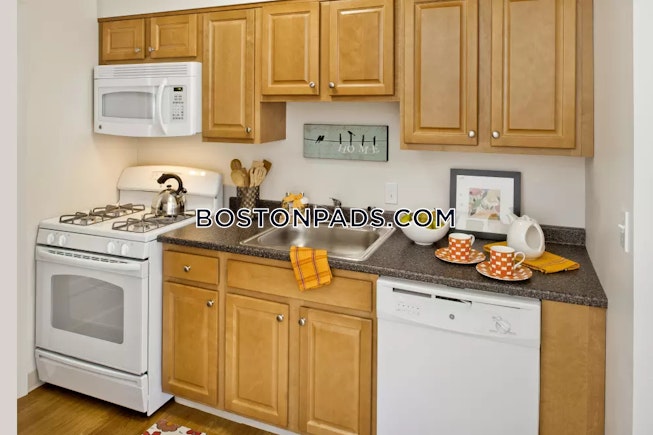 Worcester - $1,709+ /mo