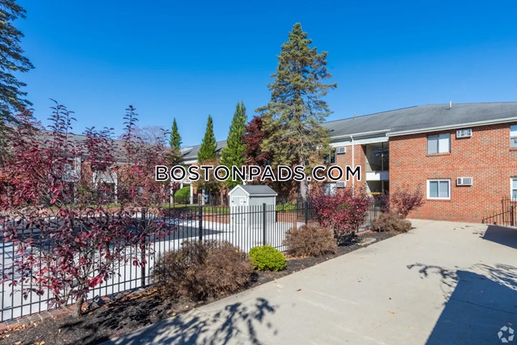 Farm Rd., Marlborough