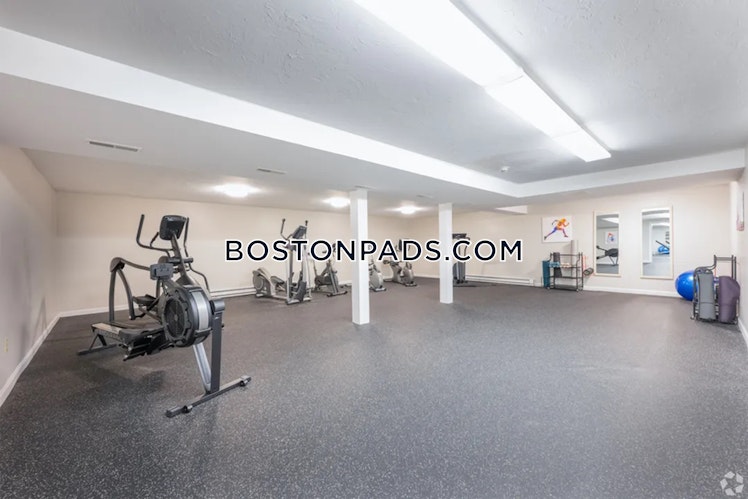 Farm Rd., Marlborough