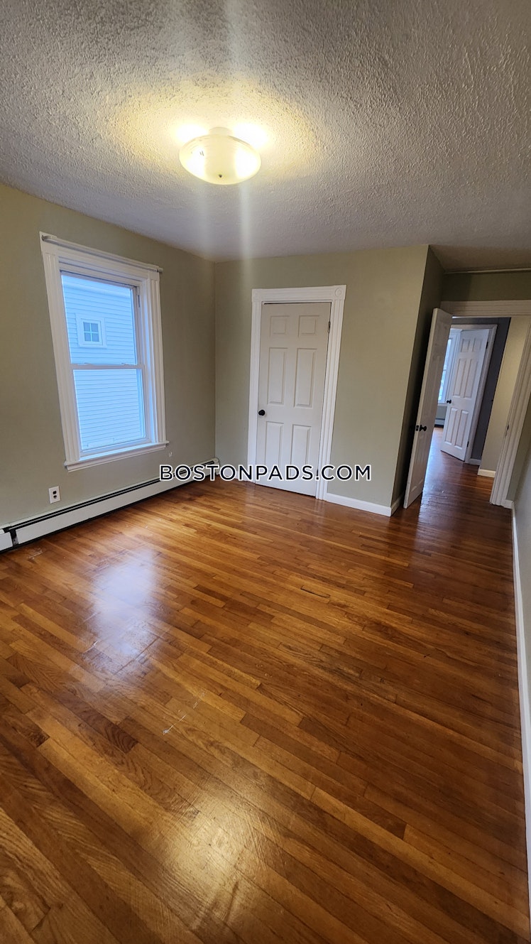 High Street Place, Brookline