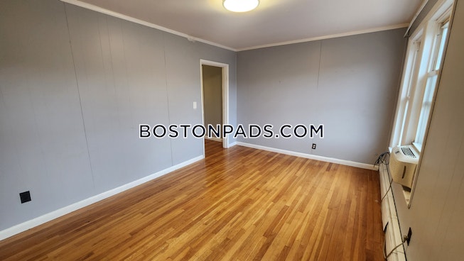 Brookline - $2,900+ /mo