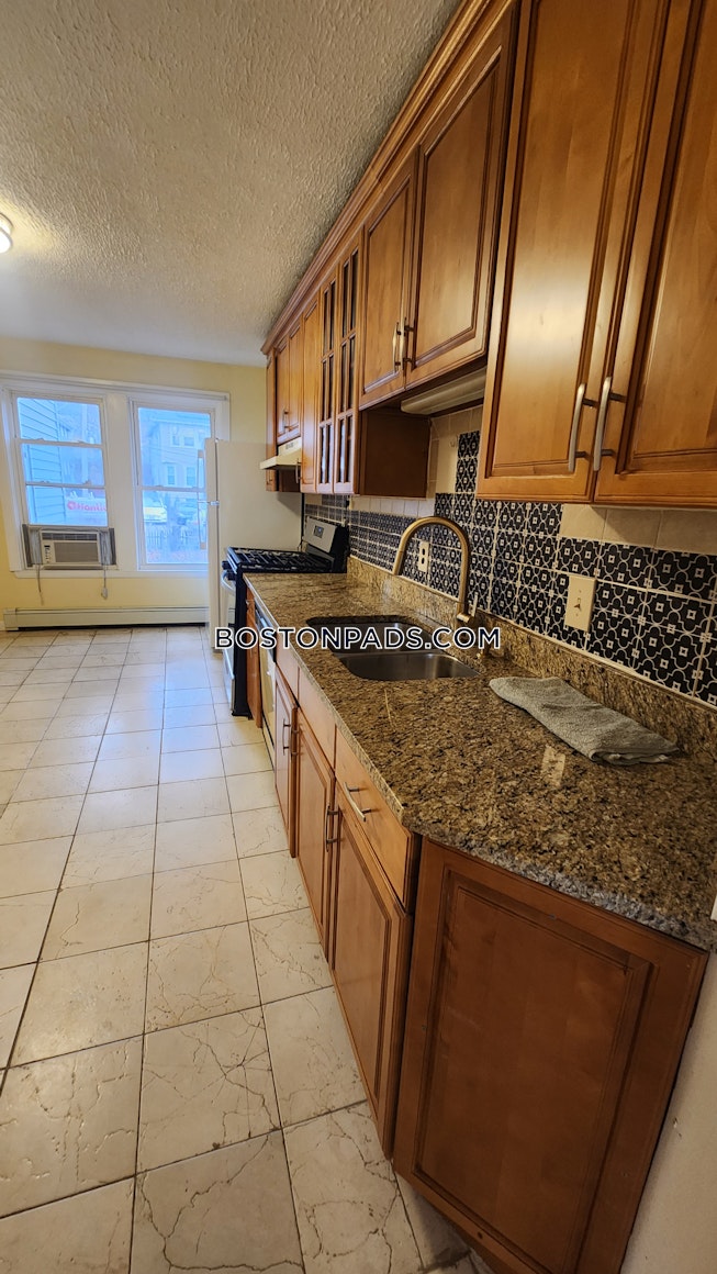 Brookline - $2,900+ /mo