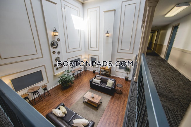 Marlborough - $2,299+ /mo