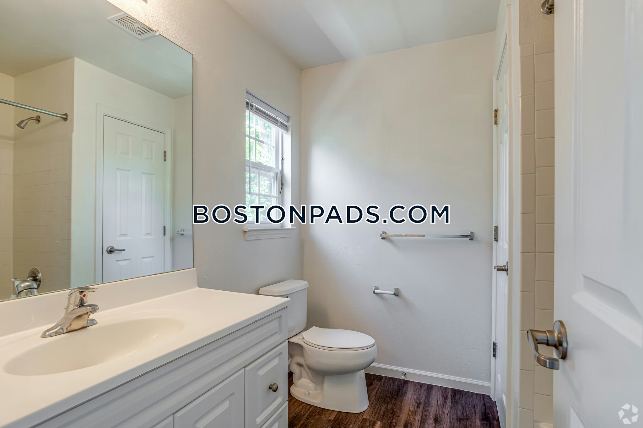 Shrewsbury - 2 Beds, 2.5 Baths