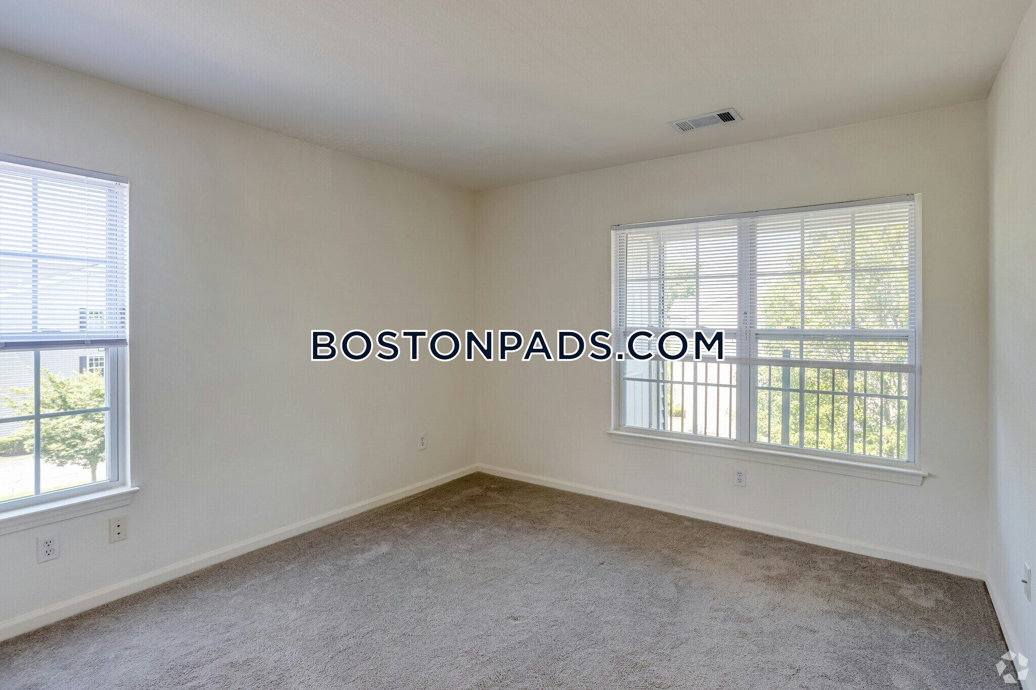 Shrewsbury - 2 Beds, 2.5 Baths