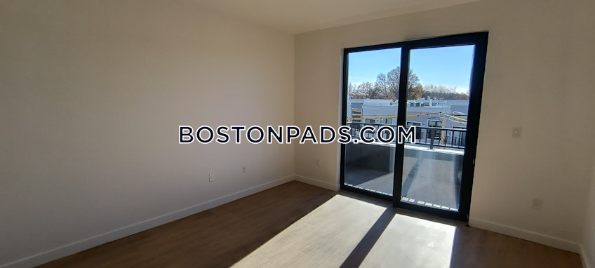 Boston - $2,800+ /month