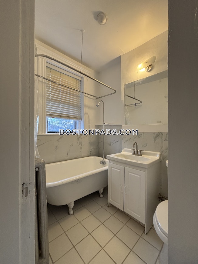 Boston - $2,500+ /mo