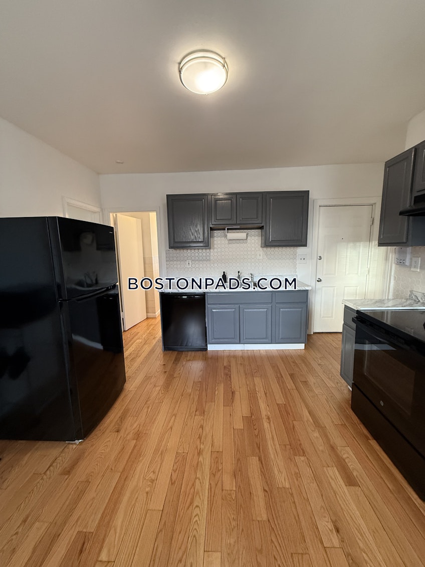 Boston - $3,300+ /month