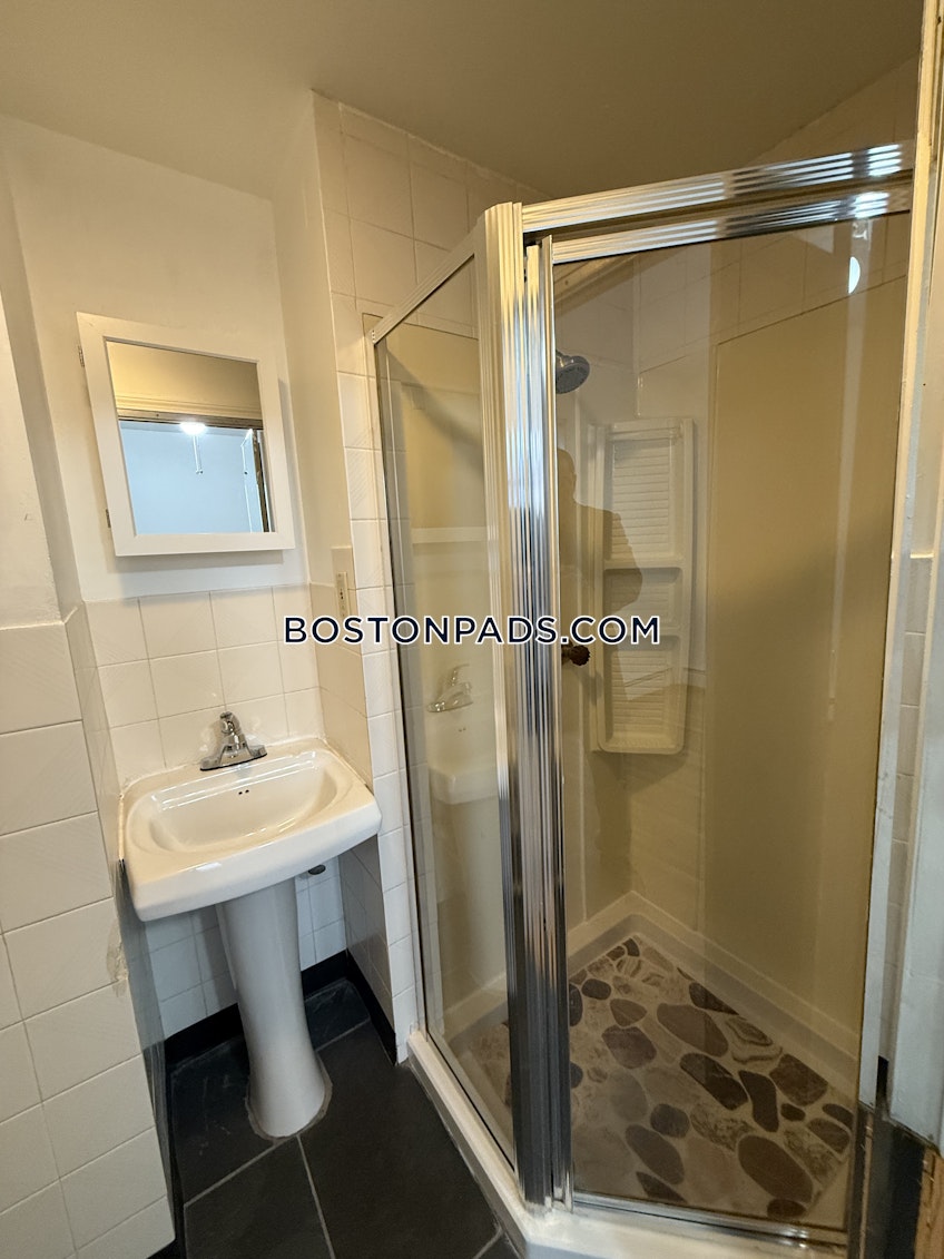 Boston - $3,300+ /month