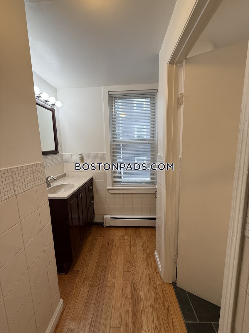 Boston - $3,300+ /month