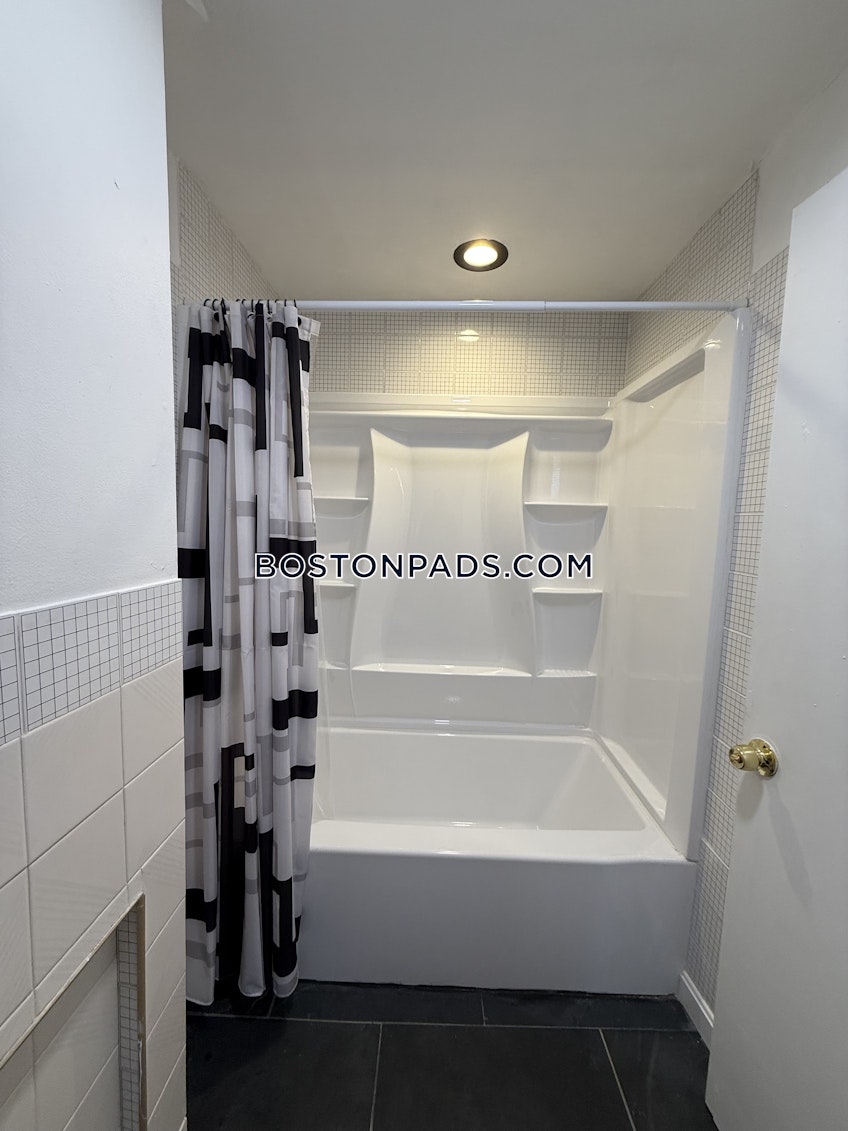 Boston - $3,300+ /month