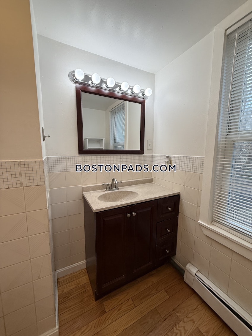 Boston - $3,300+ /month